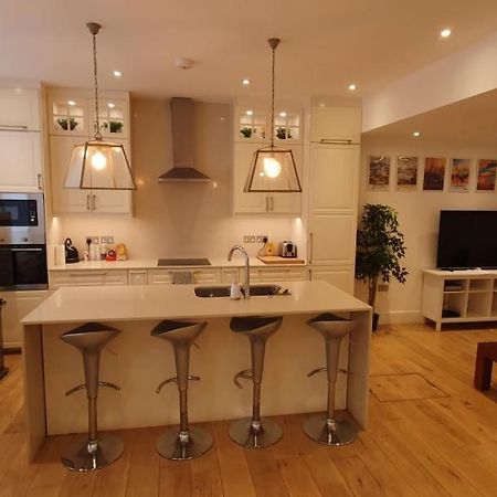 Luxury 2 Bed/Bath Apartment Next To Hyde Park ลอนดอน ภายนอก รูปภาพ